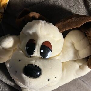 Galoob 1997 Pound Puppy Tan Brown Spots Original Red Collar Stuffed Animal Plush